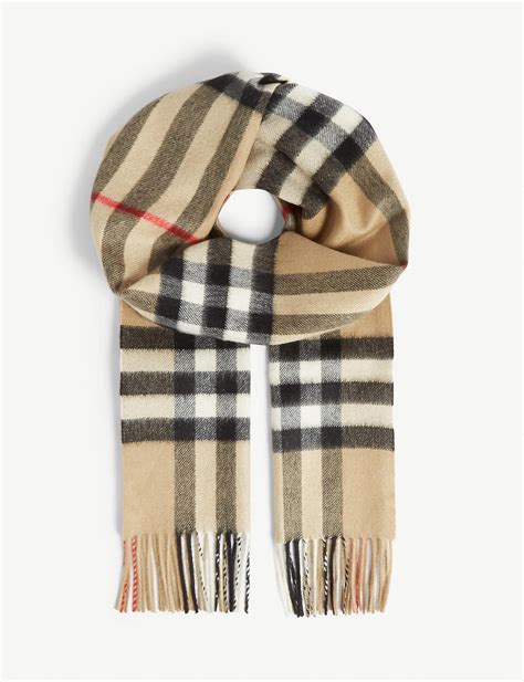 cheap burberry scarf mens|Burberry giant check cashmere scarf.